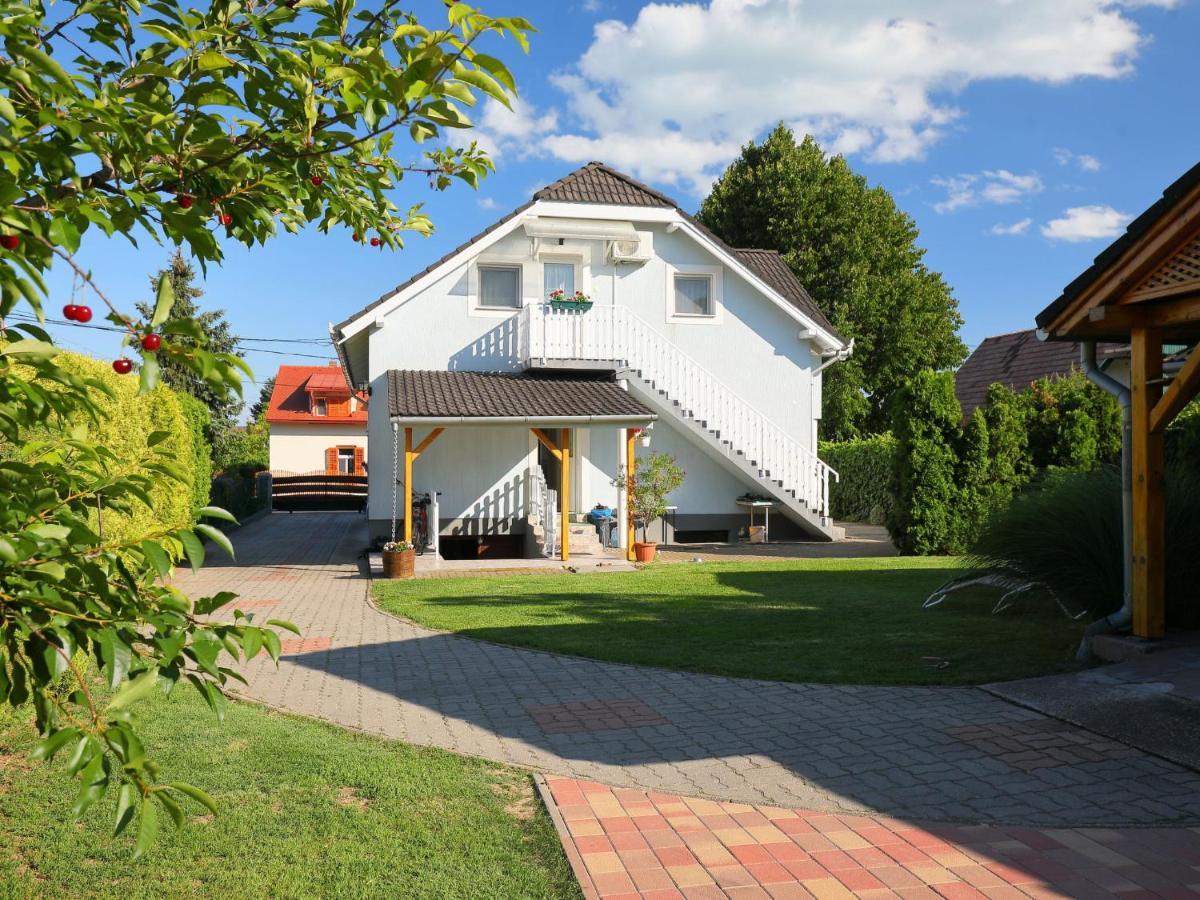 Apartment in Balatonfüred/Balaton 18746 Kültér fotó